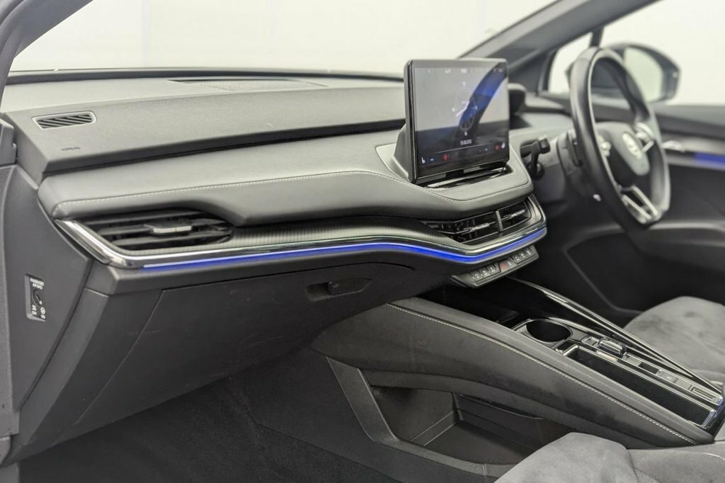 Skoda ENYAQ 80 Ecosuite Black #20