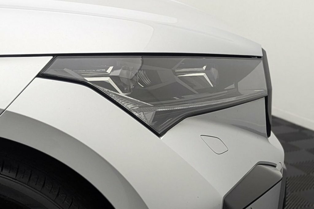 Skoda ENYAQ 80 Ecosuite Black #46