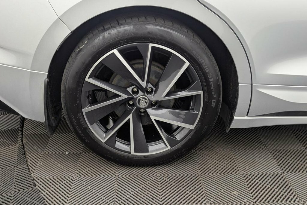 Skoda ENYAQ 80 Ecosuite Black #57