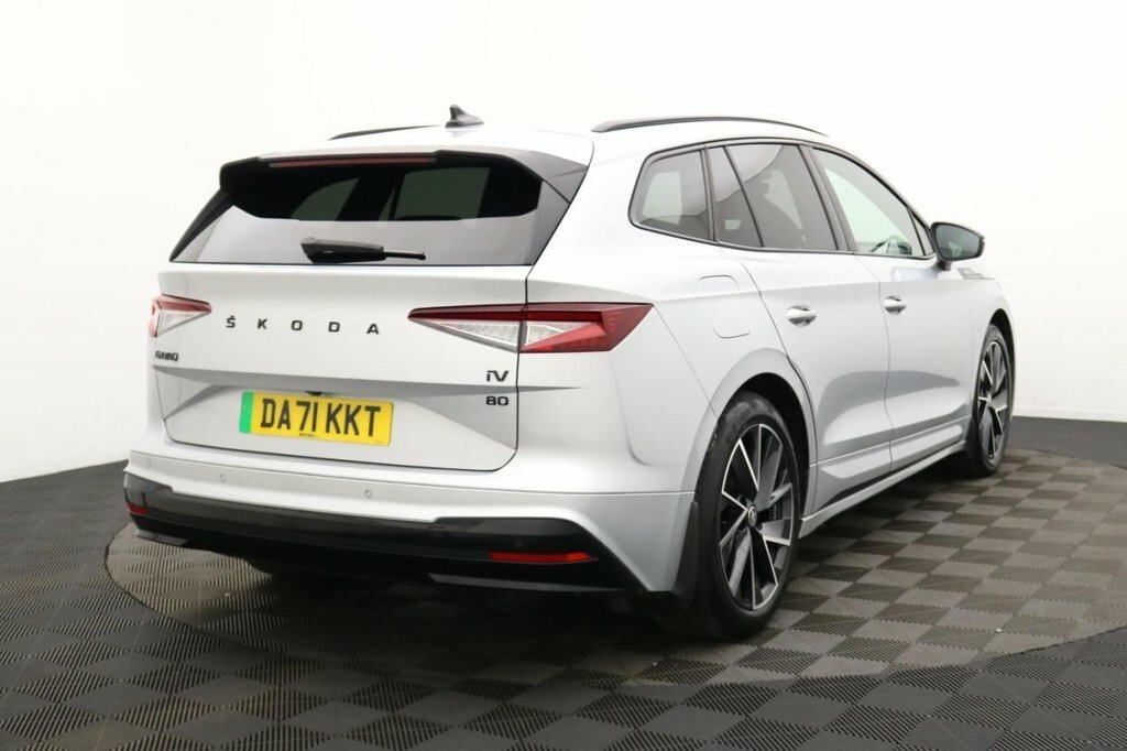 Skoda ENYAQ Suv Silver #4