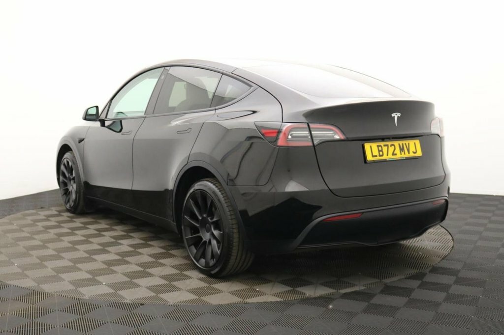 Tesla Model Y Suv Black #5