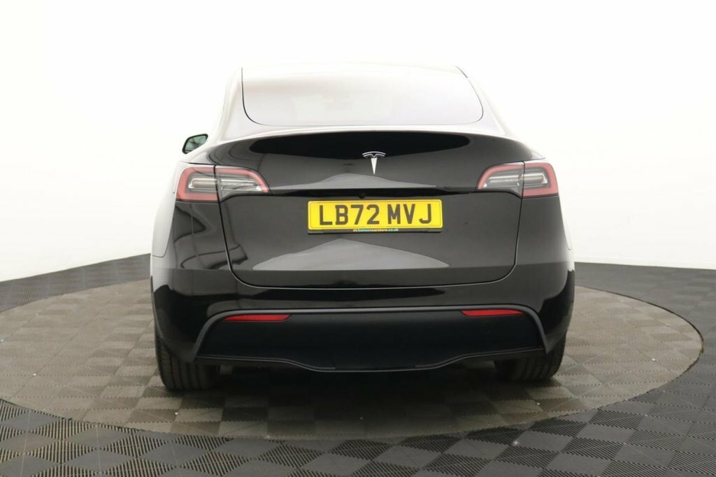 Tesla Model Y Suv Black #4
