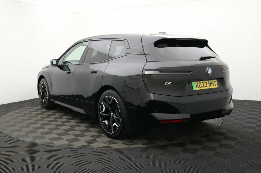 BMW iX Suv Black #6
