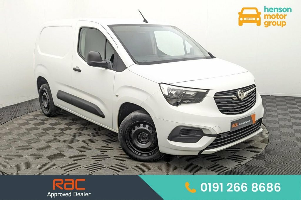 Vauxhall Combo 1.6L Sportive White