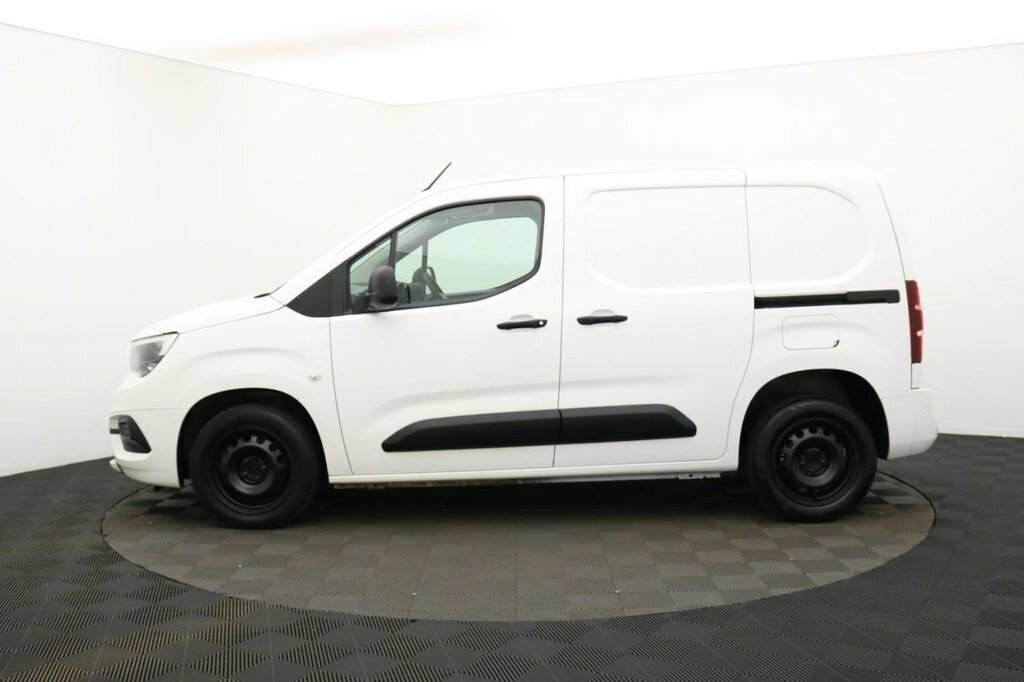 Vauxhall Combo 2300 Sportive 1.5 Bluehdi 100 Air Con P Sensors Lw White #7