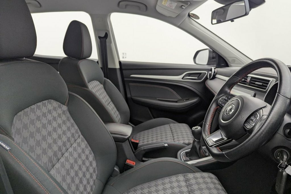 MG ZS 1.5L Excite Black #3