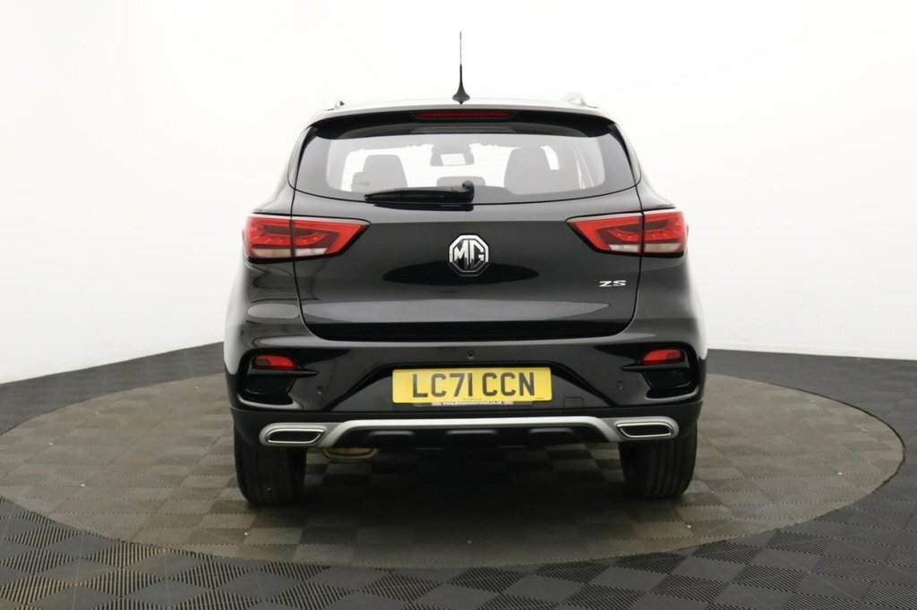 MG ZS 1.5L Excite Black #5