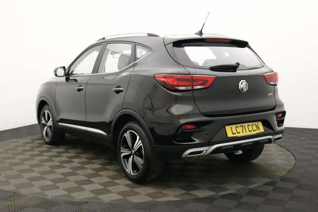 MG ZS 1.5L Excite Black #6