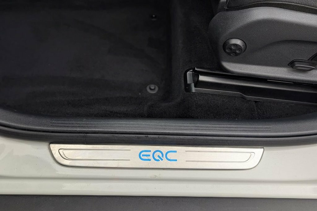 Mercedes-Benz EQC Eqc 400 Amg Line Premium 4Matic Black #30