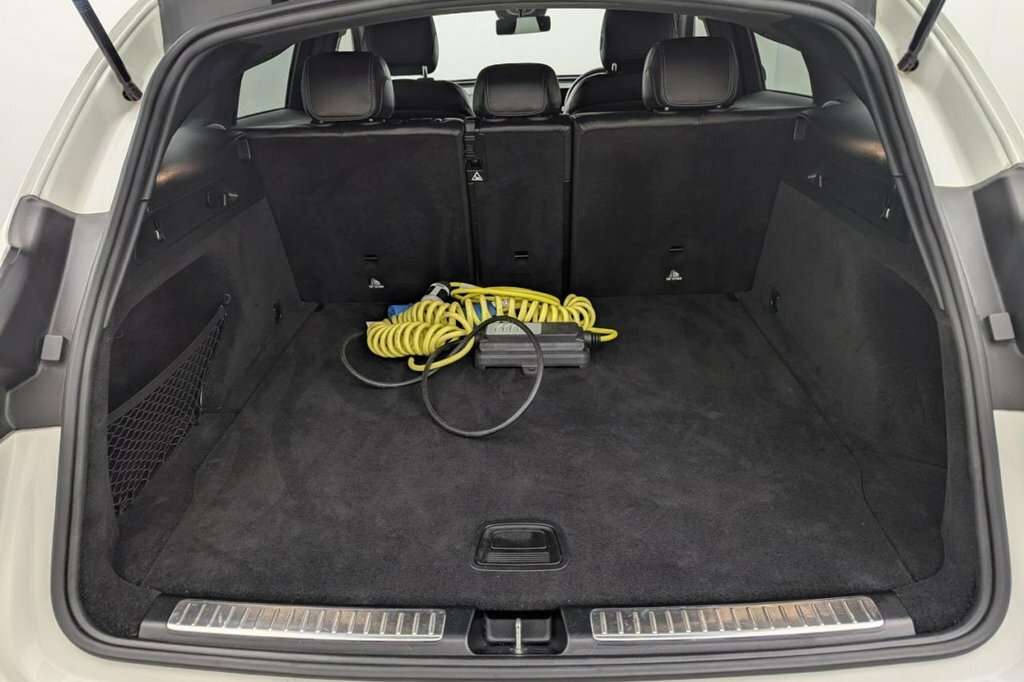 Mercedes-Benz EQC Eqc 400 Amg Line Premium 4Matic Black #16