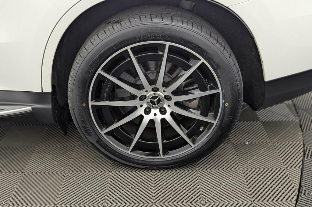 Mercedes-Benz EQC Eqc 400 Amg Line Premium 4Matic Black #60