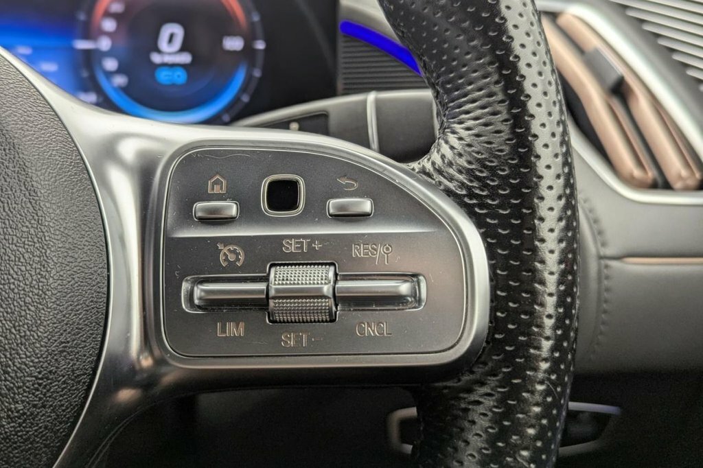 Mercedes-Benz EQC Eqc 400 Amg Line Premium 4Matic Black #39