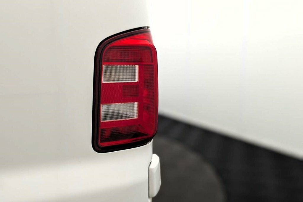 Volkswagen Transporter 2.0 Tdi T32 Highline Crew Van 4Motion Swb Euro 6 White #37