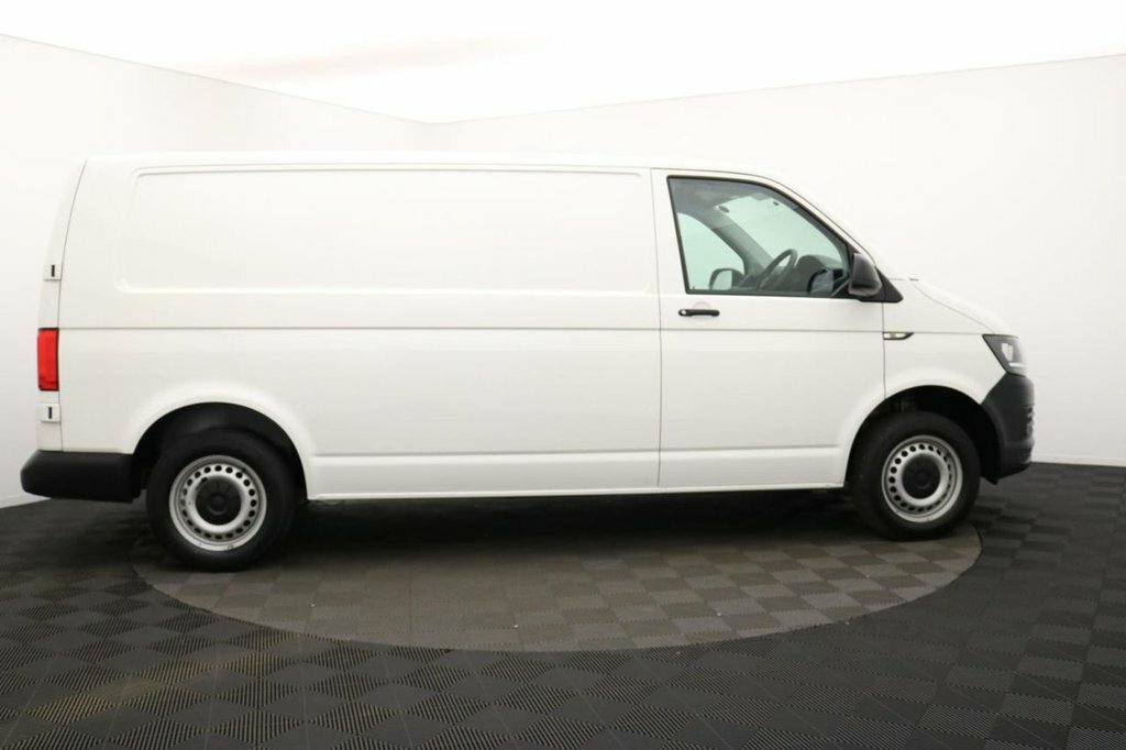 Volkswagen Transporter 2L Startline White #3