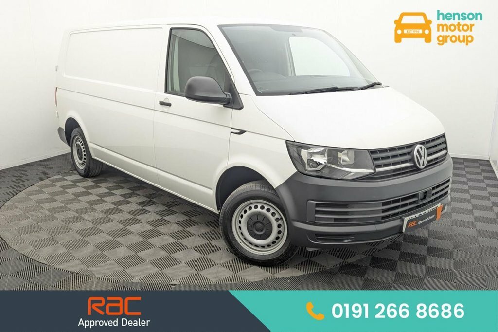 Volkswagen Transporter 2L Startline White