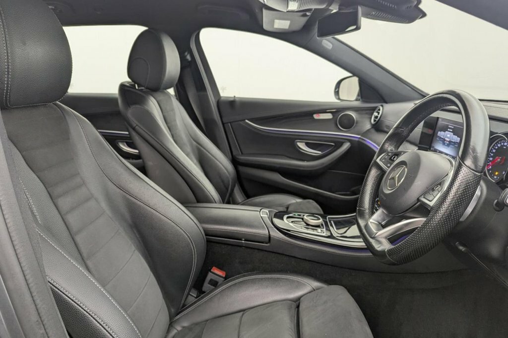 Mercedes-Benz E Class 2L Amg Line Grey #3