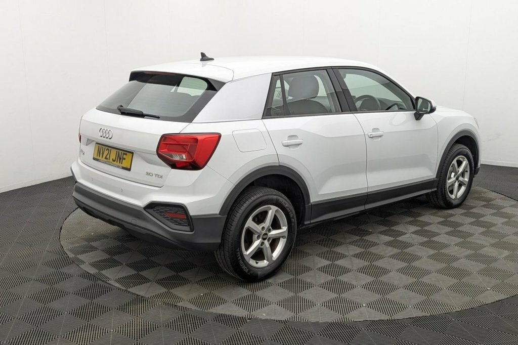 Audi Q2 Q2 1.0 Tfsi 30 Sport Suv Euro 6 Red #44