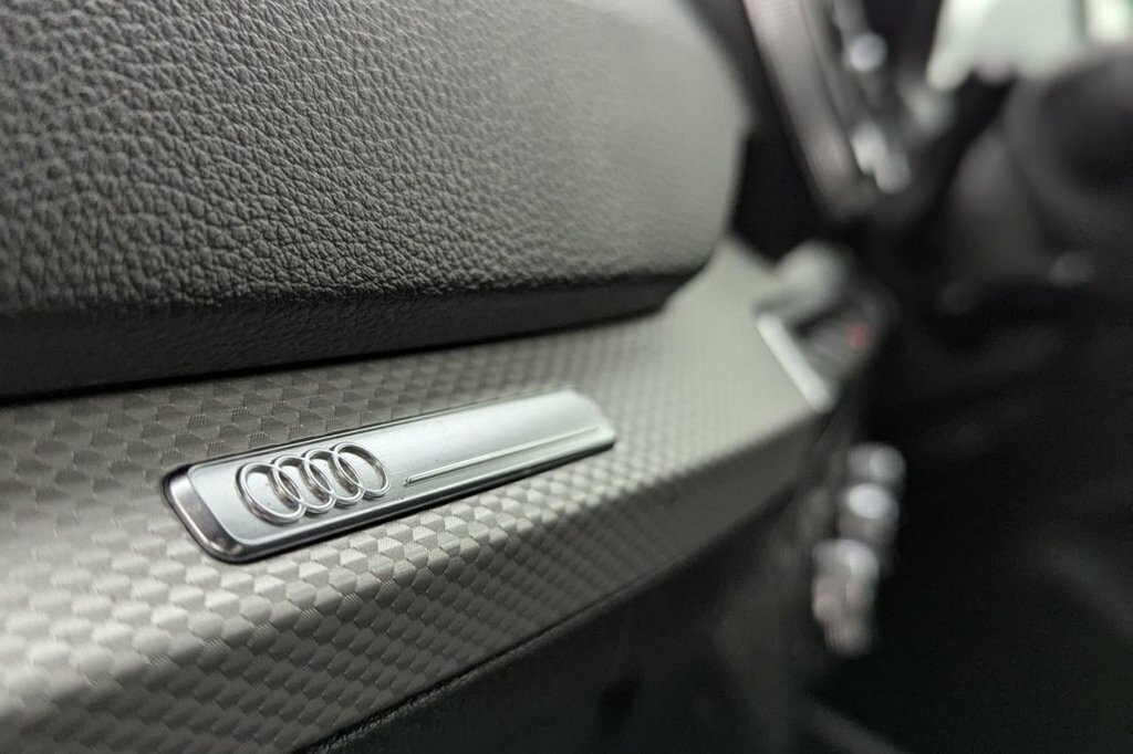 Audi Q2 Q2 1.0 Tfsi 30 Sport Suv Euro 6 Red #22