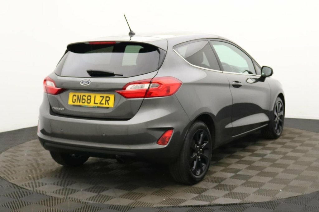 Ford Fiesta 1L Zetec Grey #4