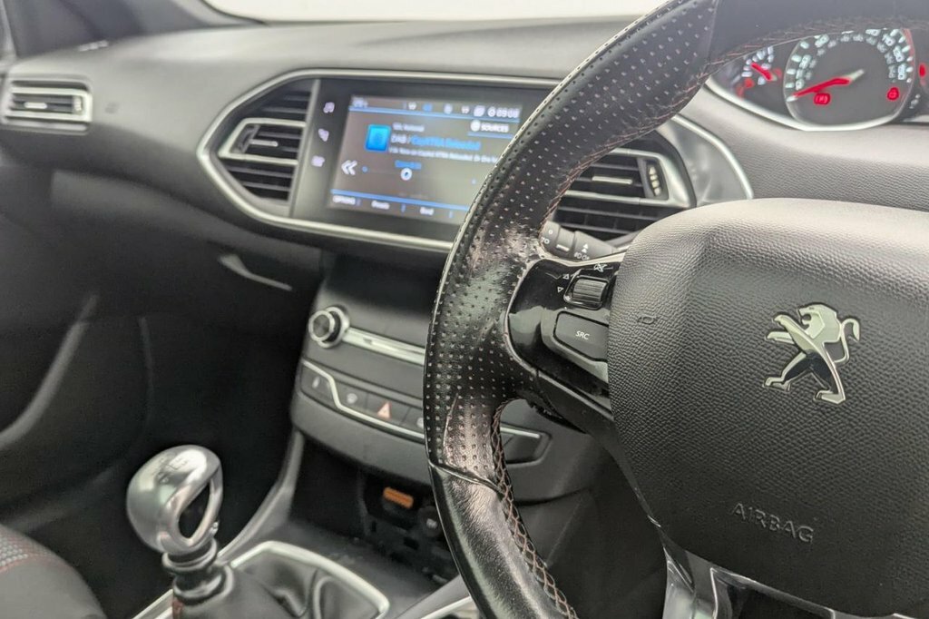 Peugeot 308 2.0 Bluehdi 180 Gt Eat8 Red #16