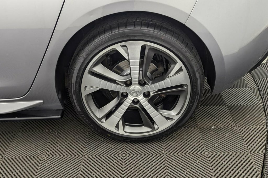 Peugeot 308 2.0 Bluehdi 180 Gt Eat8 Red #54