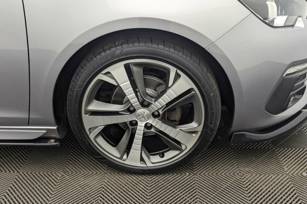 Peugeot 308 2.0 Bluehdi 180 Gt Eat8 Red #51