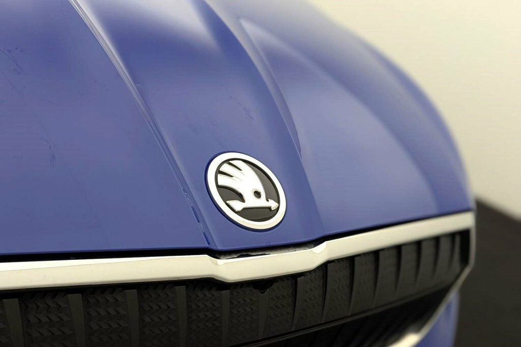 Skoda ENYAQ Skoda Enyaq 62Kwh 60 Blue #38