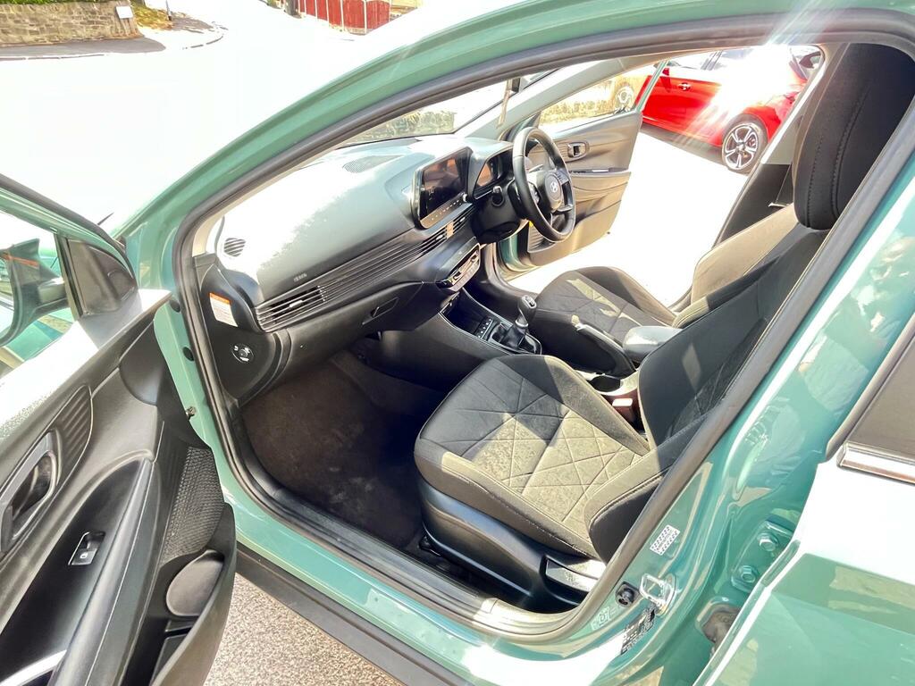 Hyundai Bayon 1.0 T-gdi Mhev Premium Euro 6 Ss Green #2