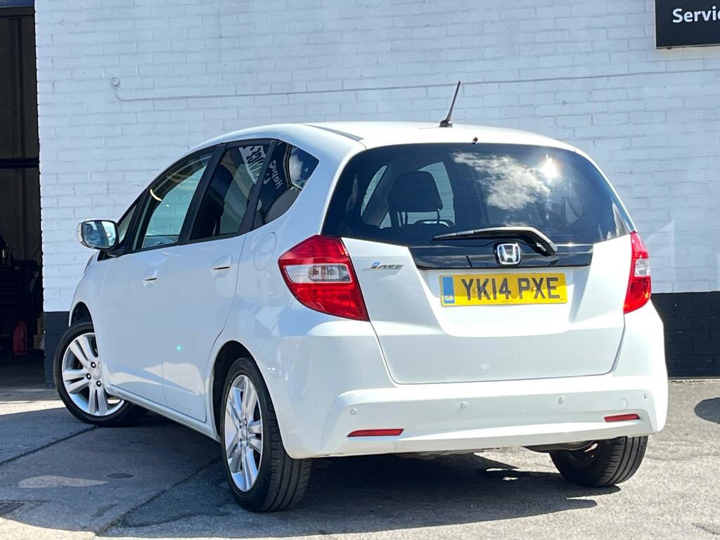 Honda Jazz 1.4 I-vtec Es Plus Cvt Euro 5 White #3