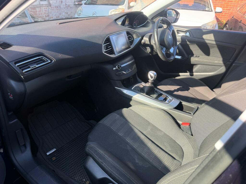 Peugeot 308 1.2 Puretech Allure Euro 6 Ss #30