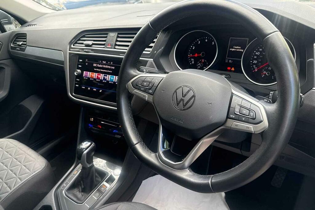 Volkswagen Tiguan 1.5 Tsi 150 Life Dsg AV22YKU Grey #6