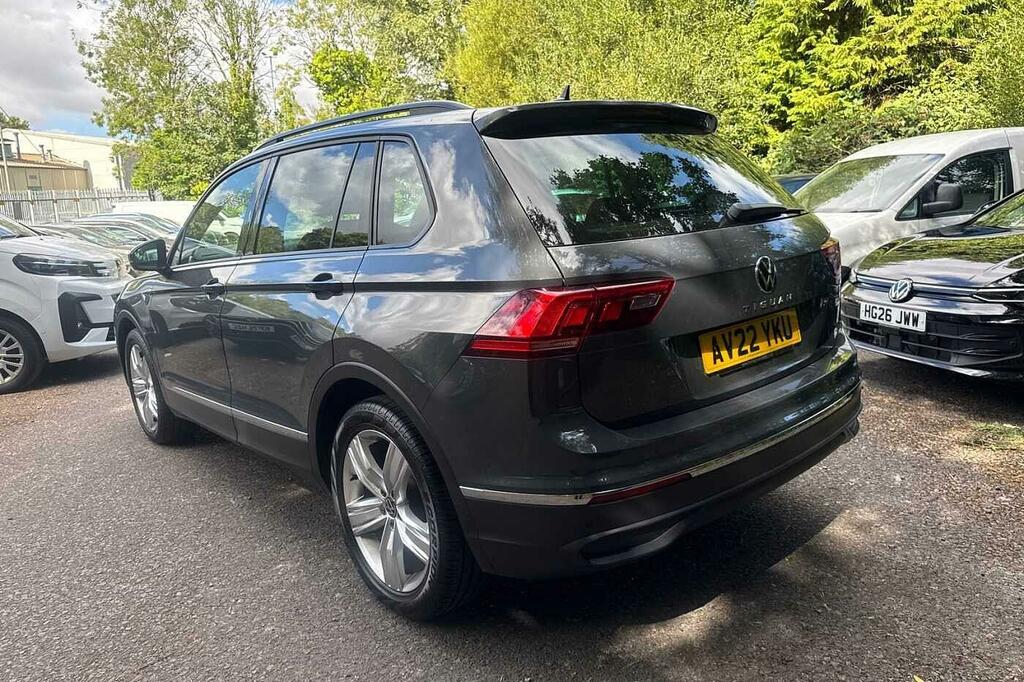 Volkswagen Tiguan 1.5 Tsi 150 Life Dsg AV22YKU Grey #3