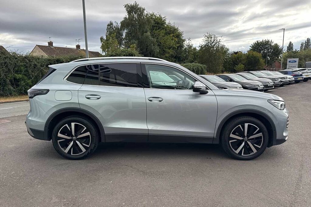 Volkswagen Tiguan 1.5 Etsi 150 Elegance Dsg WG24JVD Silver #4