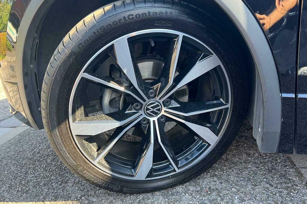 Volkswagen Tiguan 1.5 Tsi 150 R-line Dsg CX23ZTN Black #5