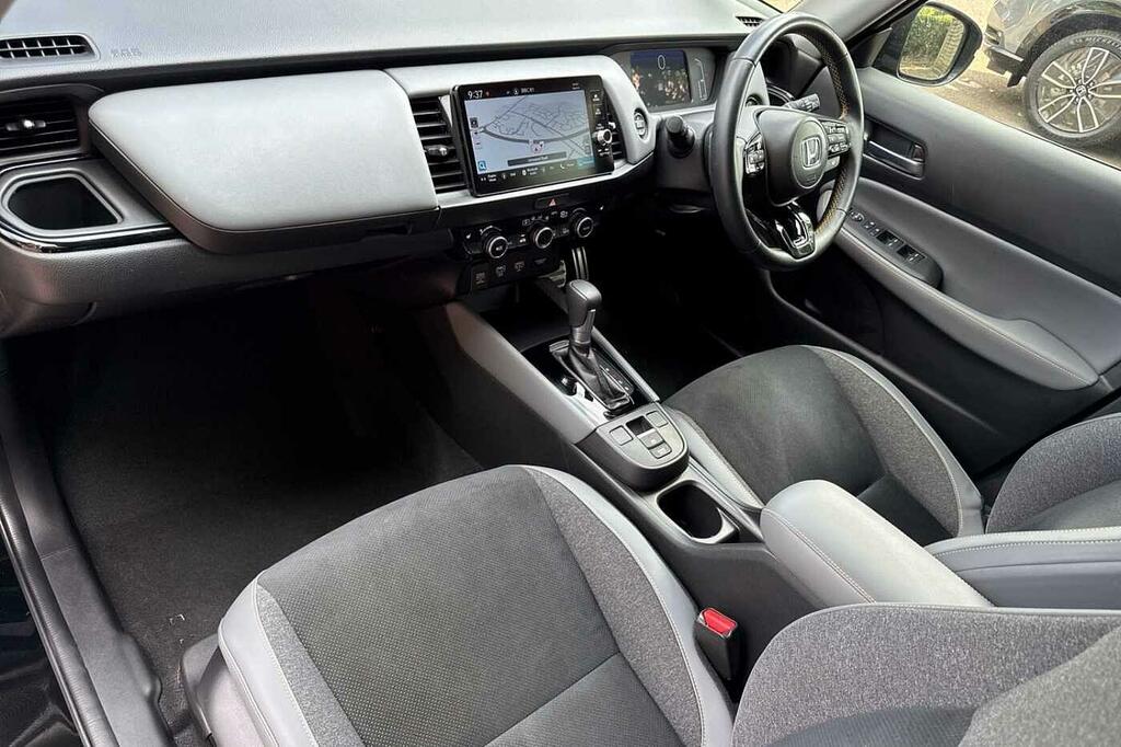Honda Jazz 1.5 I-mmd Hybrid Advance Sport Ecvt KU75UVO Black #2