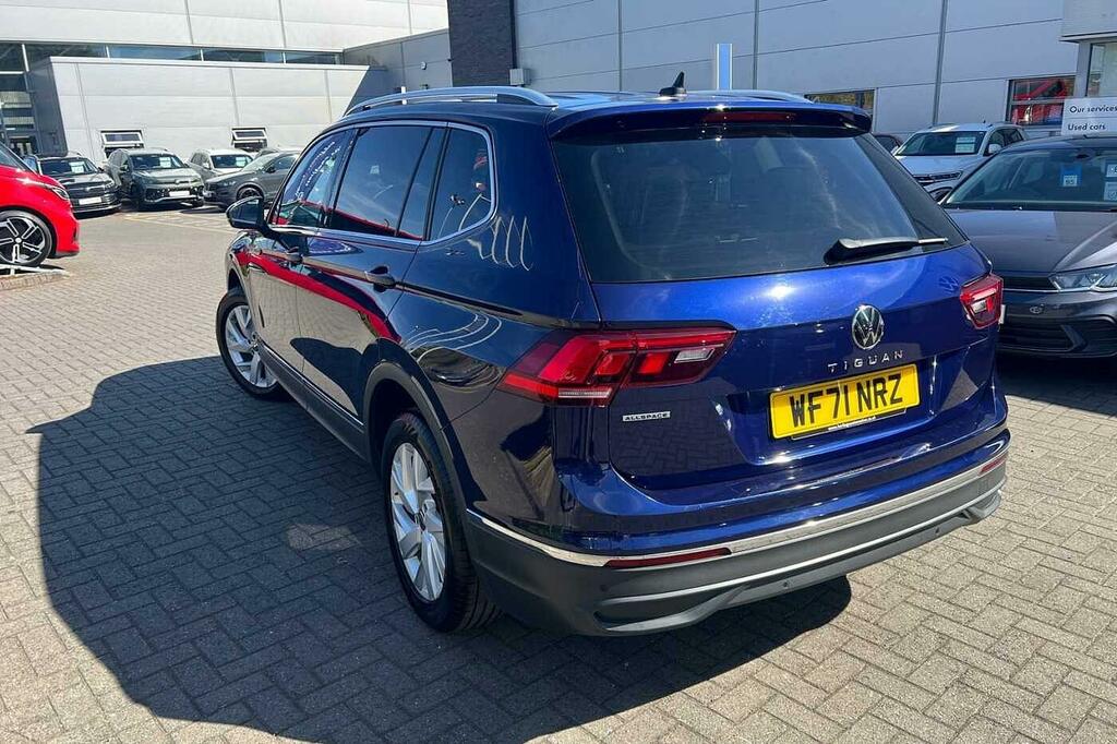Volkswagen Tiguan Allspace 1.5 Tsi Life Blue #3