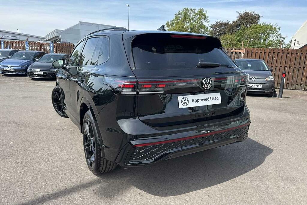 Volkswagen Tiguan 1.5 Etsi 150 R-line Dsg WH26BHK Black #3