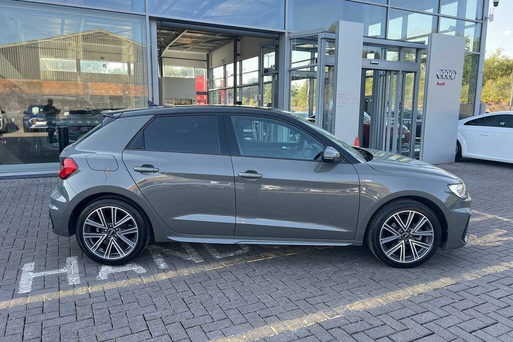 Audi A1 S Line 35 Tfsi 150 Ps S Tronic MM74PYO Grey #4
