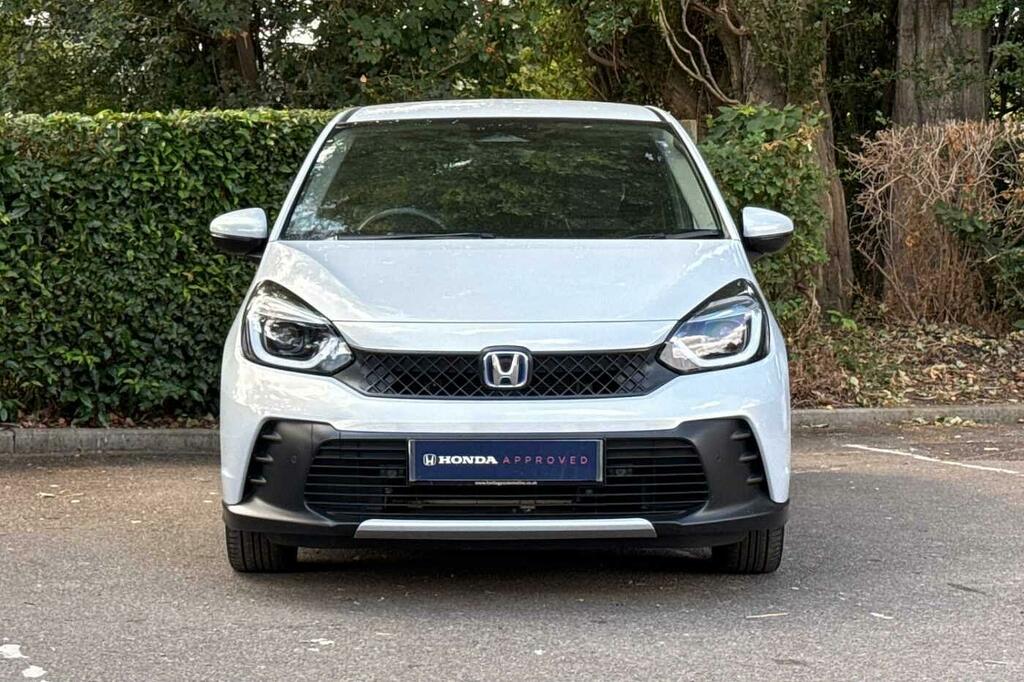 Honda Jazz 1.5 I-mmd Hybrid Advance Ecvt VK23SFO White #6