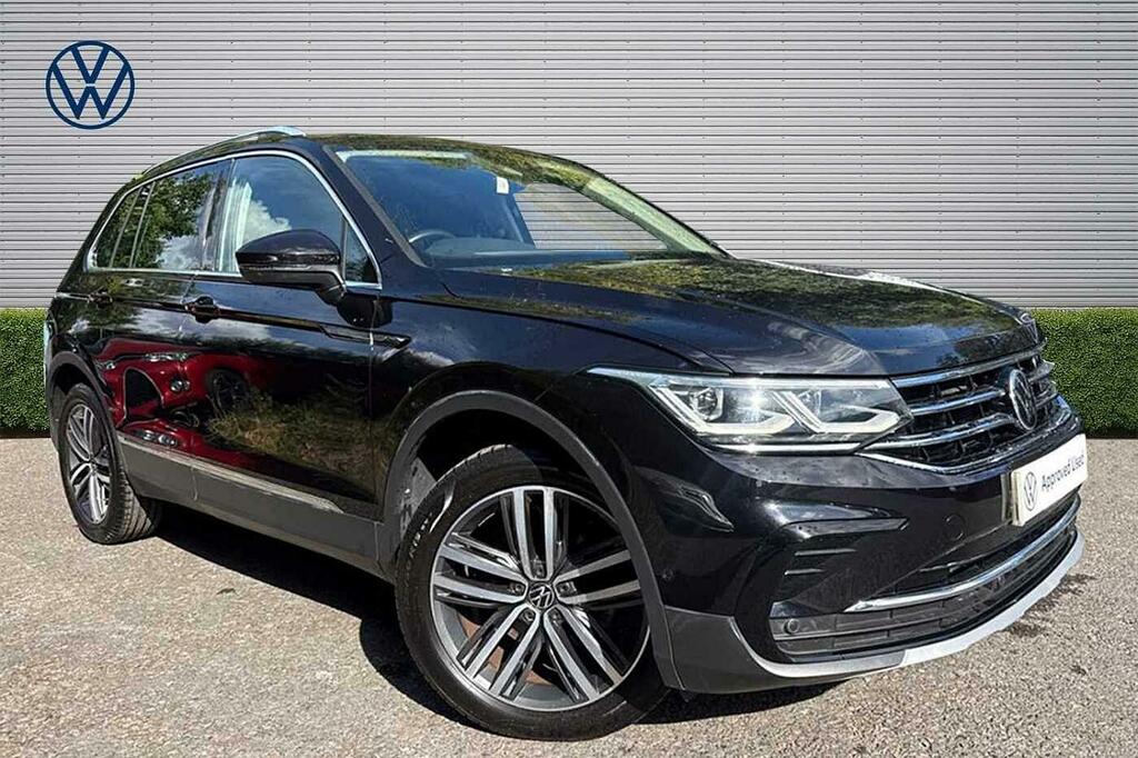 Volkswagen Tiguan 1.5 Tsi 150 Elegance Dsg Black