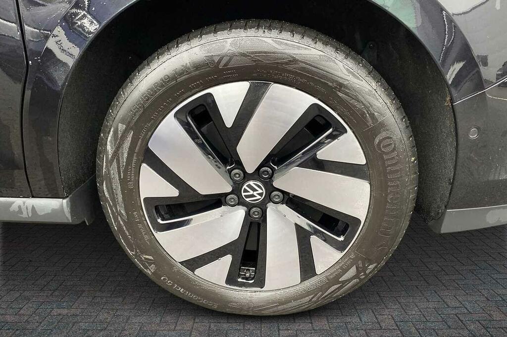 Volkswagen ID.Buzz 210Kw Life Pro 86Kwh Lwb 7 Seat Black #5