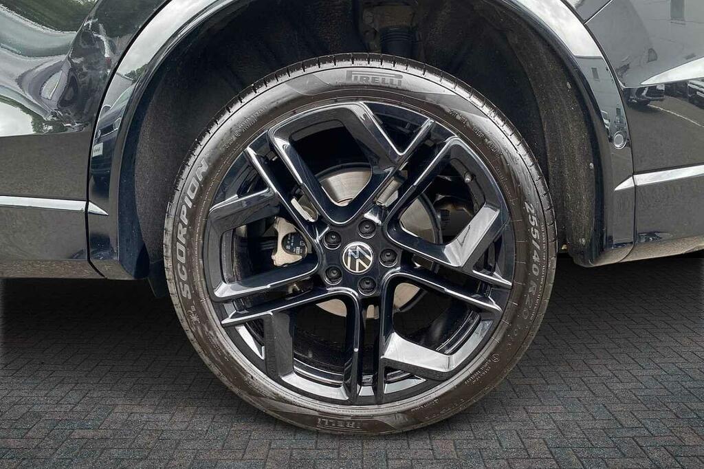 Volkswagen Tiguan 2.0 Tsi 204 4Motion Black Edition Dsg Black #5