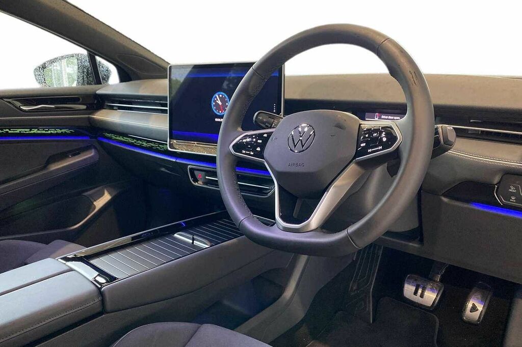Volkswagen ID.7 210Kw Match Pro S Plus 86Kwh Black #6