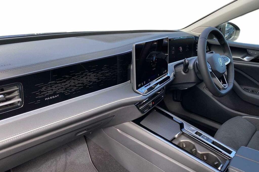 Volkswagen Passat 1.5 Etsi Elegance Dsg Grey #2