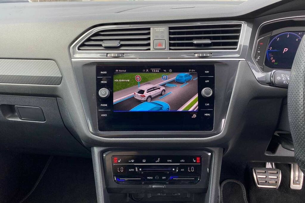 Volkswagen Tiguan Allspace 2.0 Tdi 4Motion Elegance Dsg Blue #16