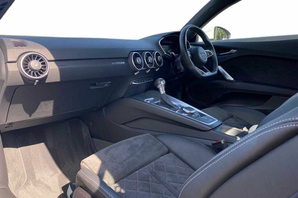 Audi TT Coup- S Line 40 Tfsi 197 Ps S Tronic White #2