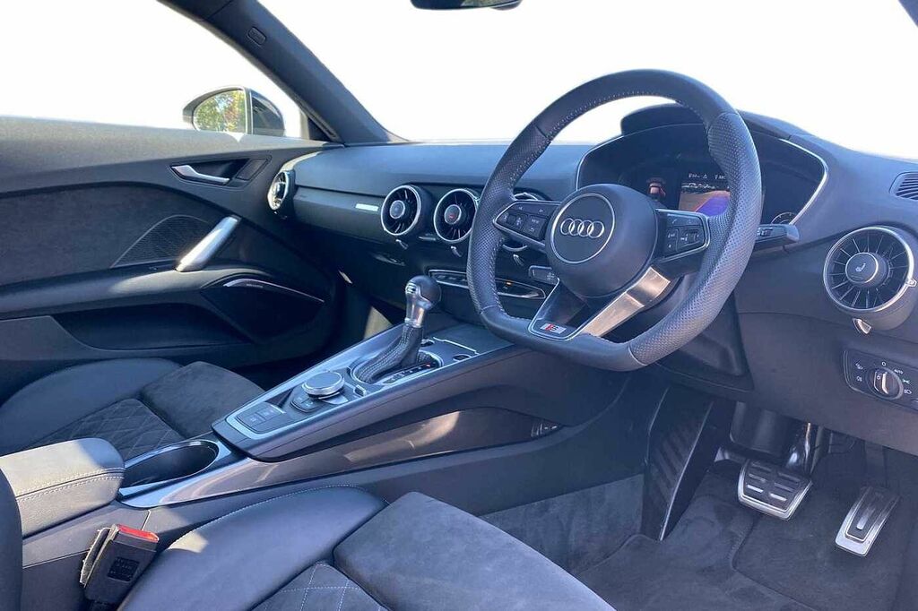 Audi TT Coup- Black Edition 40 Tfsi 197 Ps S Tronic Black #6