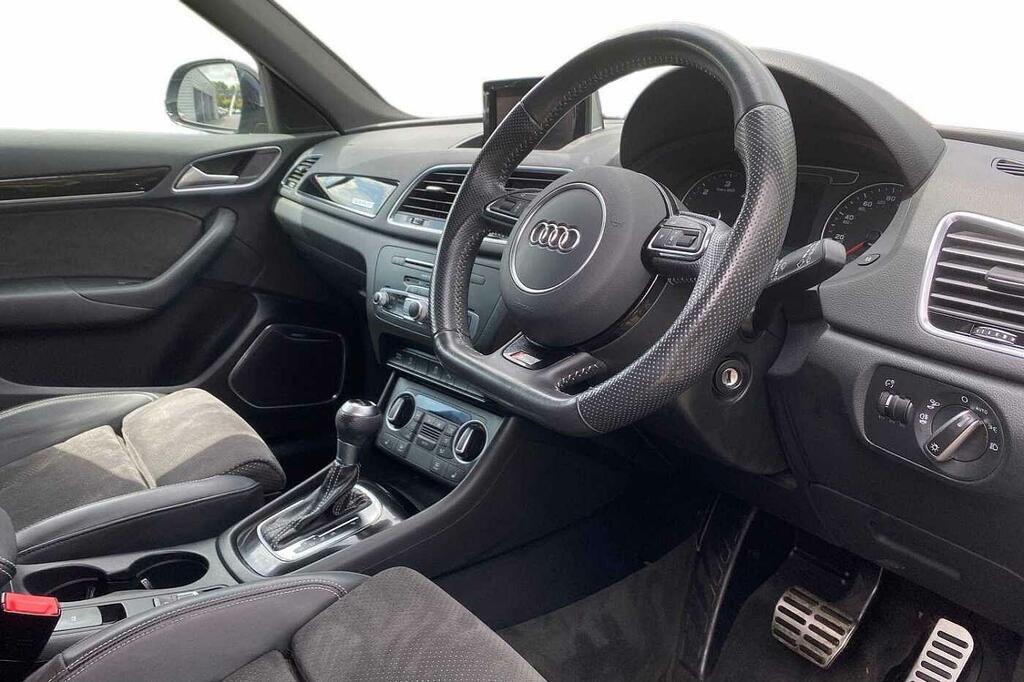 Audi Q3 Black Edition 2.0 Tdi Quattro 150 Ps S Tronic Grey #6