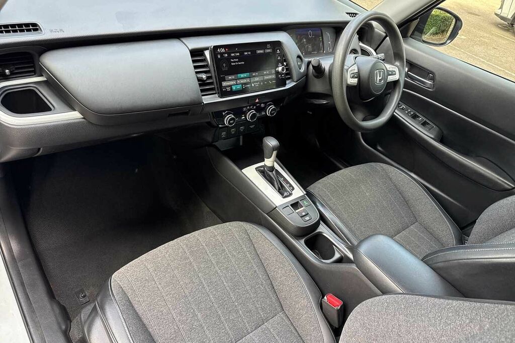 Honda Jazz 1.5 H I-mmd Sr Hatchback Hybrid Ecvt Eu White #2