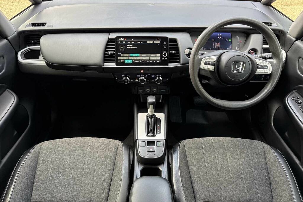 Honda Jazz 1.5 H I-mmd Sr Hatchback Hybrid Ecvt Eu White #4